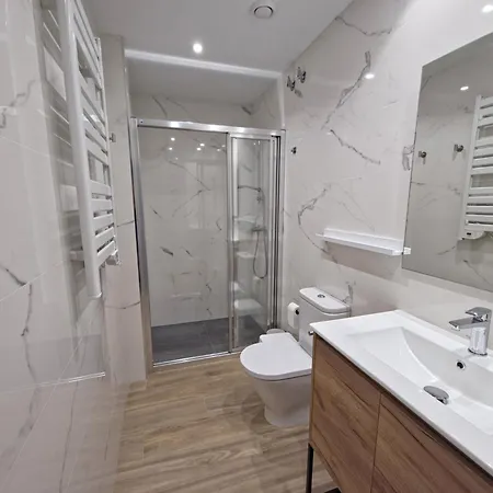 Picasso By Gaiarooms *