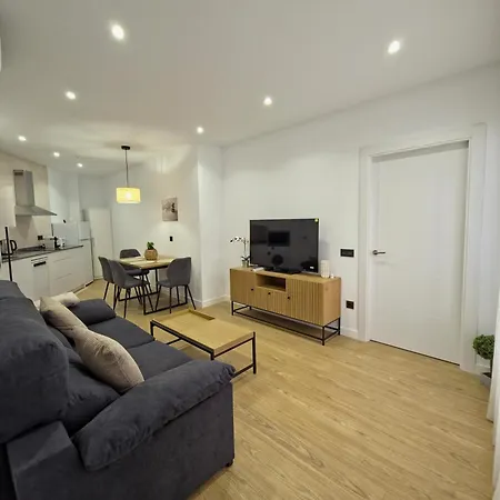 Picasso By Gaiarooms