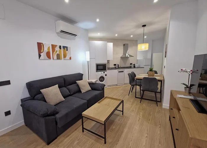 Picasso By Gaiarooms Саламанка